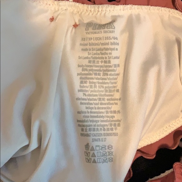 Bathing suit - Picture 3 of 3